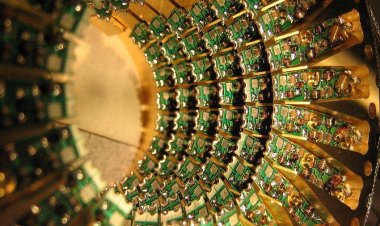 Komputer Quantum: Mengungkap Potensi Revolusioner dalam Pengolahan Informasi