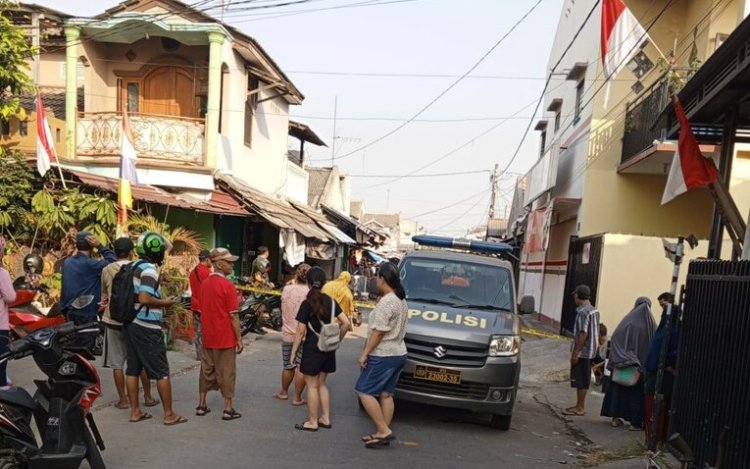 Tim Gegana Polda Metro Mengamankan Dua Benda Diduga Bom di Wisma Asri