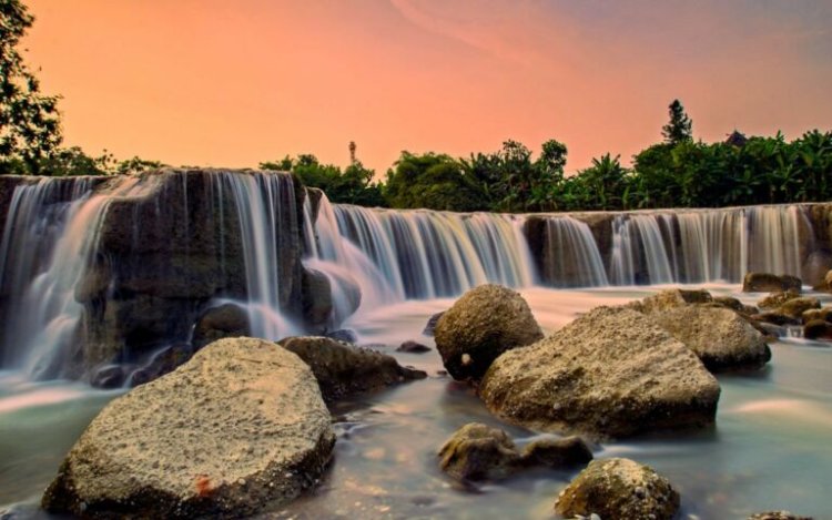 Menakjubkan! Objek Wisata Curug Parigi di Bekasi, Jawa Barat