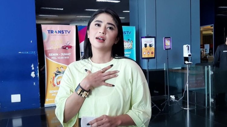 Video Viral  Dewi Perssik Diduga Promosikan Judi Online, Ini Kata Pengacara