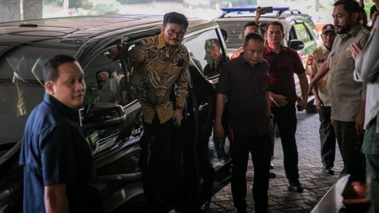 Mentan Syahrul Yasin Limpo Datang ke Polda Metro Jaya