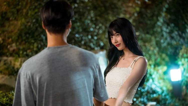 Bae Suzy dan Yang Se Jong Beradu Akting dalam Drama Korea "Doona!" yang Tayang di Netflix