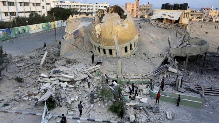 Konflik Memuncak: Israel Bombardir Masjid di Tepi Barat Palestina dalam Perang Melawan Hamas