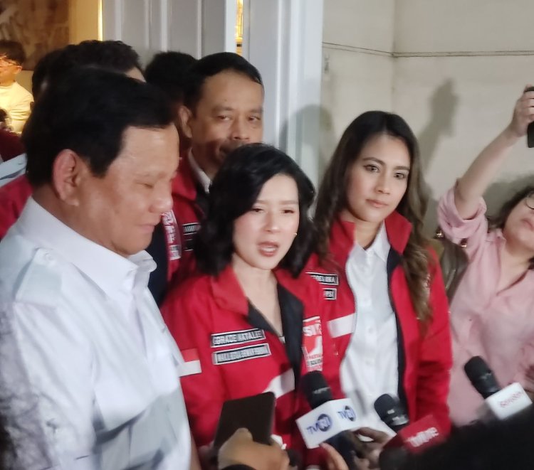 Prabowo Subianto Menunjukkan Kebanggaan Terhadap  Joko Widodo