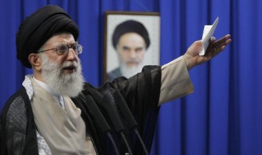 Pemimpin Tertinggi Iran Desak Negara Muslim Boikot Israel dalam Konflik Palestina