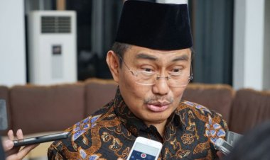 Jimly Asshiddiqie Mengantongi Rekaman CCTV MK: Kasus Pelanggaran Etika Hakim Konstitusi Dalam Sorotan