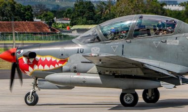 Pesawat TNI AU Super Tucano Jatuh di Pasuruan, Awak dan Kronologi Kejadian Masih Diselidiki