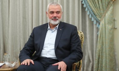 Profil Ismail Haniyeh: Kepala Hamas yang Rumahnya Dibombardir Israel