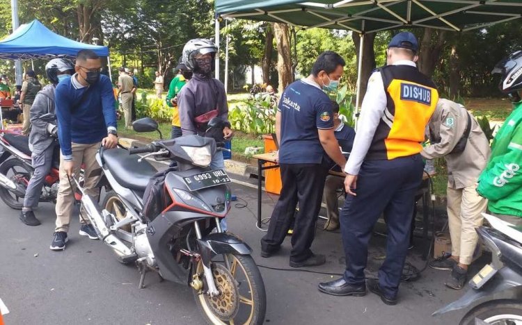 Polisi Batalkan Sanksi Tilang Uji Emisi Setelah Keluhan Masyarakat