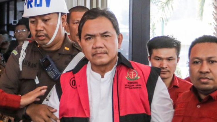 Anggota BPK Achsanul Qosasi Ditahan Terkait Dugaan Korupsi Menara BTS 4G