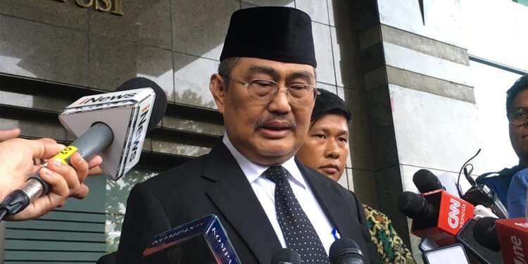 Majelis Kehormatan Mahkamah Konstitusi (MKMK) Memecat Anwar Usman dari Jabatan Ketua MK atas Pelanggaran Etik Berat