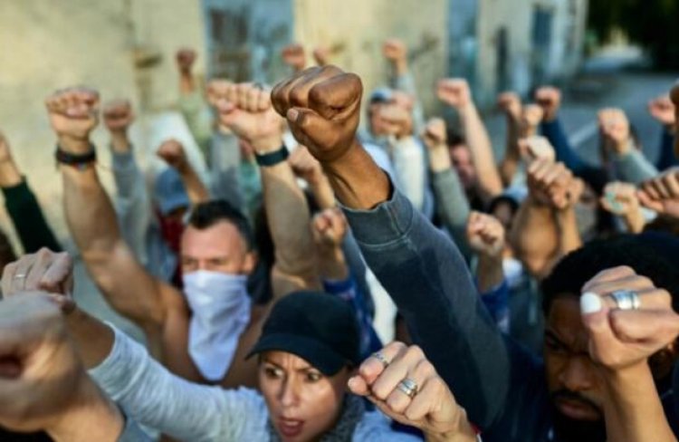 Ketua Aprindo Khawatir Aksi Boikot Pro Israel Berdampak PHK: Pengurangan Karyawan dan Penurunan Produksi