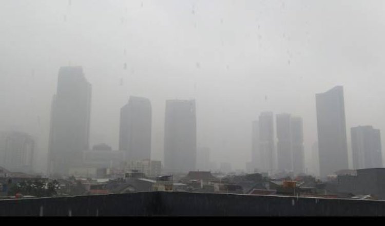 Cuaca Ekstrem Ancam Jakarta dan Beberapa Wilayah Indonesia, BMKG Keluarkan Peringatan Dini