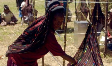 Sistem Noken: Kearifan Lokal dalam Pemilu Papua yang Memikat