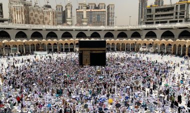 Setelah Delapan Tahun, Warga Iran Kembali Dapat Menjalankan Ibadah Umrah di Saudi