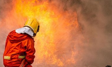 Kebakaran di Rooftop Blok M Square Diduga Dipicu Kabel Terbakar, Api Sudah Padam