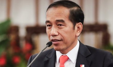 Kepala Desa Terima Titipan dari Presiden Jokowi: Ajakan untuk Pemilu Damai 2024