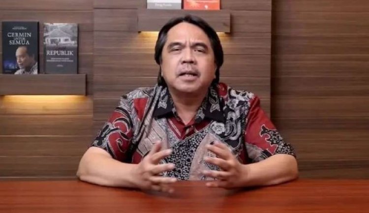 Ade Armando Kritik Ironi Aksi BEM UI dan UGM yang Protes Politik Dinasti di DIY