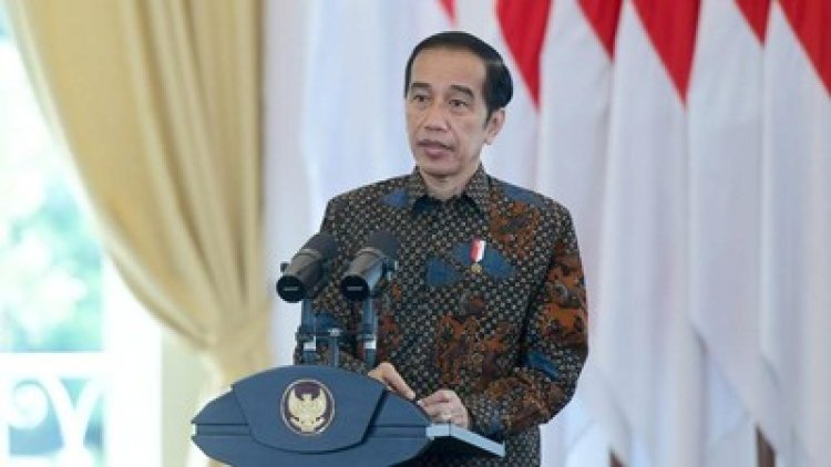 Presiden Jokowi Soroti Tingginya Angka Penangkapan Pejabat Korup di Indonesia: Perlu Evaluasi Total dan Solusi Sistemik