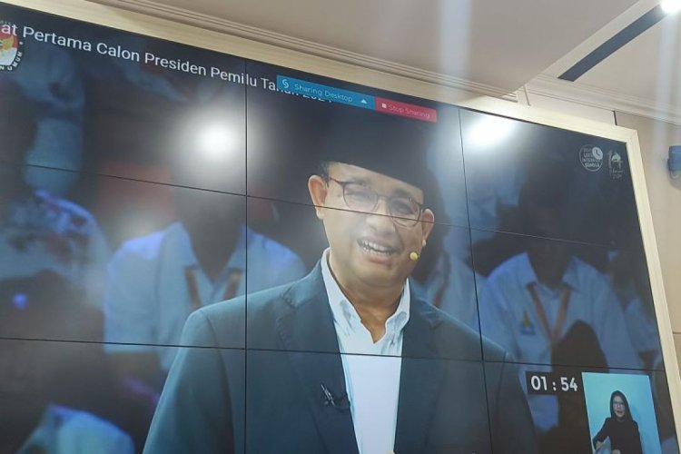 Wakanda No More, Indonesia Forever": Anies Baswedan Curi Perhatian dalam Debat Capres