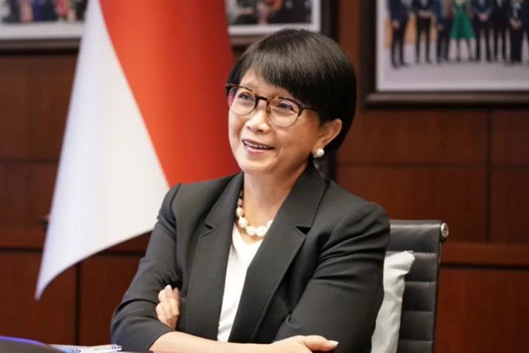 Menlu Retno Bantah Titipan dalam Rekrutmen Diplomat RI: Kemlu Berkomitmen pada Transparansi dan Standar Internasional