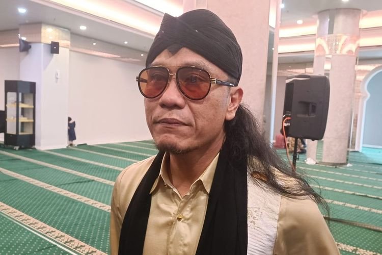 Gus Miftah Klarifikasi Video Pembagian Uang Viral: Silaturahmi dan Sedekah Bersama Pengusaha Kaya