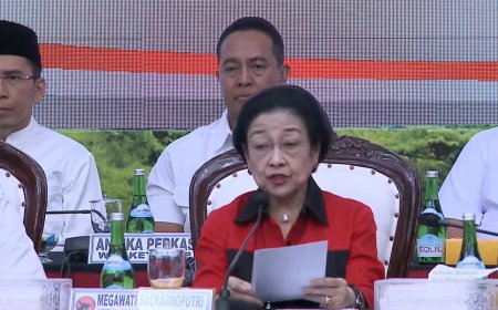 Megawati Soekarnoputri Umumkan Calon Wakil Presiden di Acara Live Streaming PDI Perjuangan