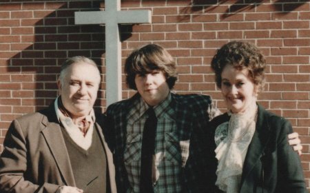 Film Dokumenter 'The Devil on Trial': Tragedi Pembunuhan yang Menggetarkan