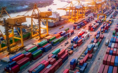 Pemerintah Perketat Pengawasan Keluar Masuk Barang Impor untuk Melindungi Industri Dalam Negeri