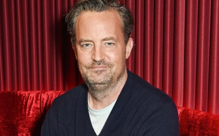 Bintang 'Friends', Matthew Perry, Meninggal Dunia: Perjuangan di Balik Sorotan Terang Hollywood