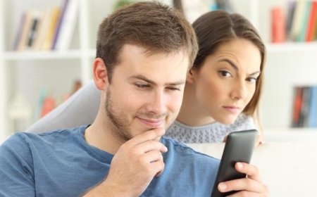 Misteri 'Backburner': Fenomena Hubungan Cadangan yang Merambah Dunia Media Sosial