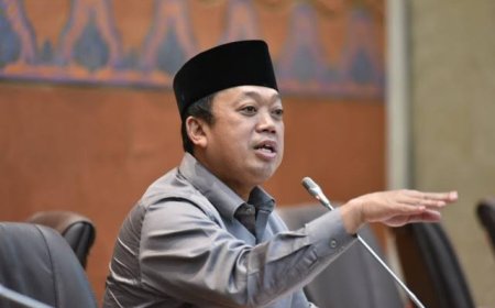 Ganjar Pranowo Nilai Penegakan Hukum di Era Jokowi Jeblok: Sindiran Nusron Wahid ke Mahfud MD