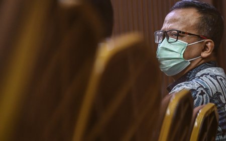 Mantan Menteri KKP Edhy Prabowo Bebas Bersyarat: Mengakhiri Episode Hukum dalam Kasus Suap Lobster