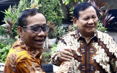 Prabowo Tidak Sebut Nama Mahfud MD Saat Puji Kinerja Menko Kabinet Jokowi