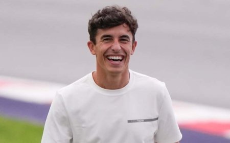 Marc Marquez Menikmati Liburan Romantis di Bali Jelang MotoGP 2024