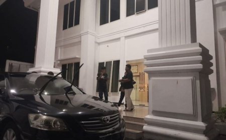 KPK Geledah Pemprov Maluku Utara Terkait Dugaan Suap, Gubernur Abdul Gani Jadi Tersangka