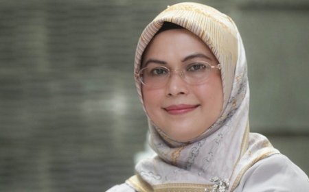 Siti Nur Azizah Mundur dari Jabatan Warek IV Unesa, Fokus Pada Tugas Pribadi dan Dukung Politik