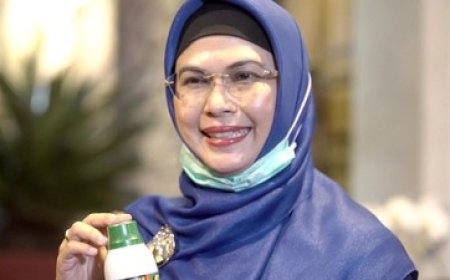 Siti Nur Azizah, Putri Ma'ruf Amin, Resmi Mundur dari Jabatan Wakil Rektor Unesa: Meniti Amanah Pribadi di Luar Kampus