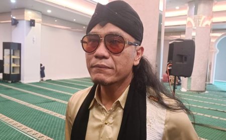Gus Miftah Bantah Keterlibatan Politik dalam Aksi Bagi-bagi Uang, Silaturahmi dengan Pengusaha Kaya