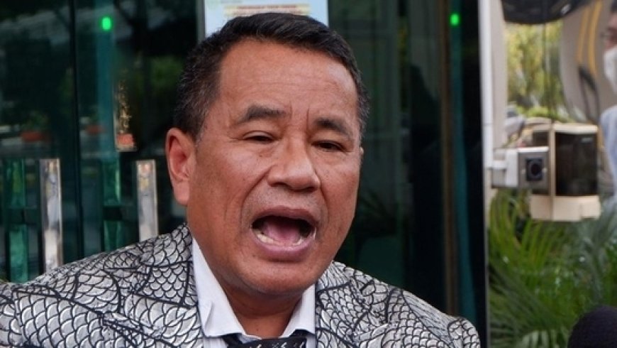 Hotman Paris Bergurau, Sebut Hotline Paris Anies Sebagai 'Saudara Jauh' Hotman 911