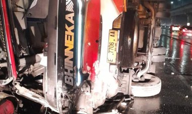 Tragedi Kecelakaan Bus di Tol Japek Malam Tahun Baru 2024, 6 Jiwa Melayang