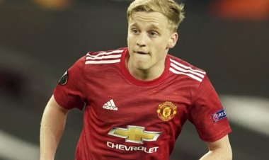 Manchester United Kirim Donny van de Beek ke Eintracht Frankfurt