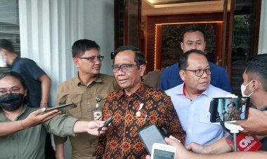 Mahfud MD: Pemakzulan Jokowi Sebelum Pemilu 2024 Mustahil, Berdasarkan UUD 1945