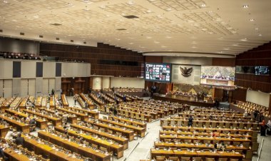 Formappi Beri Predikat Buruk pada Kinerja DPR Masa Sidang II 2023-2024: 91% Anggota Kembali Nyaleg