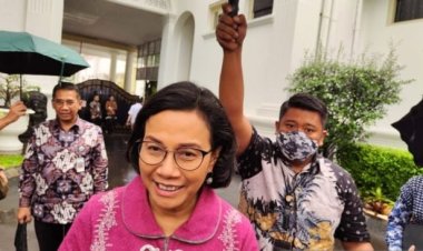 Sri Mulyani Tetap Fokus Bekerja Meski Isu Mundur dari Kabinet Jokowi Mencuat