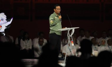 Mahfud MD Dilaporkan ke Bawaslu karena Dugaan Penghinaan terhadap Gibran dalam Debat Pilpres 2024