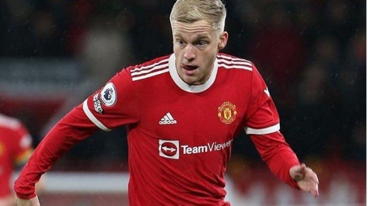 Donny van de Beek Dipinjamkan ke Eintracht Frankfurt oleh Manchester United