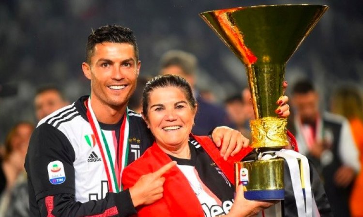 Cristiano Ronaldo Meriahkan Ulang Tahun Ibunya dengan Kado Spesial