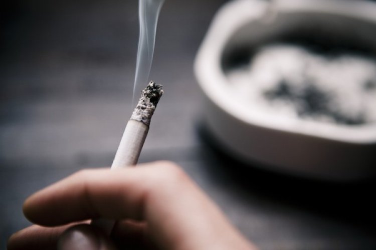 Mengapa Meski Harga Rokok Naik 10%, Jumlah Perokok di Indonesia Terus Meningkat?