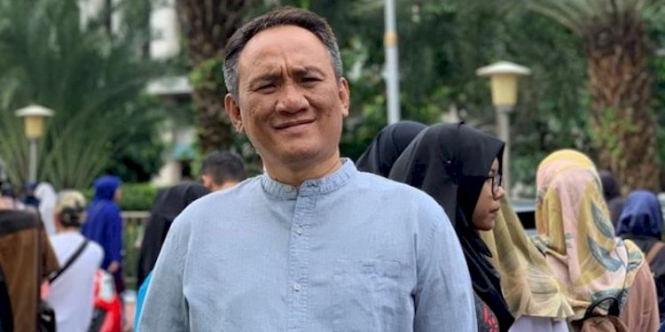 Andi Arief Demokrat Sindir Anies dan Ganjar sebagai Calon Presiden Lemah